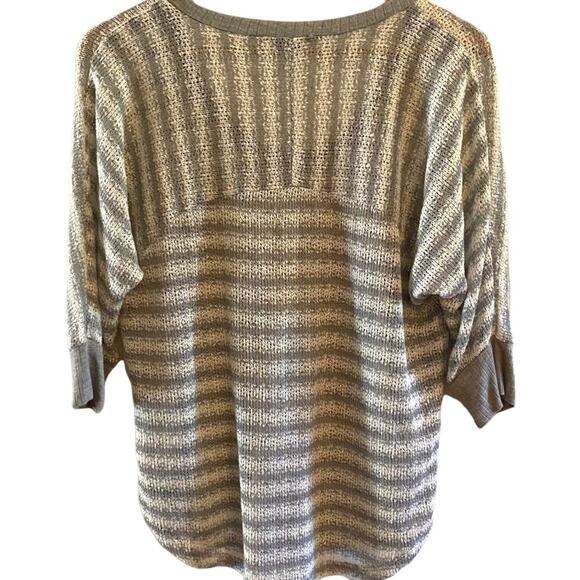 Splendid Lightweight Striped Metallic Sweater 3/4 length Sleeves - Picture 2 of 5